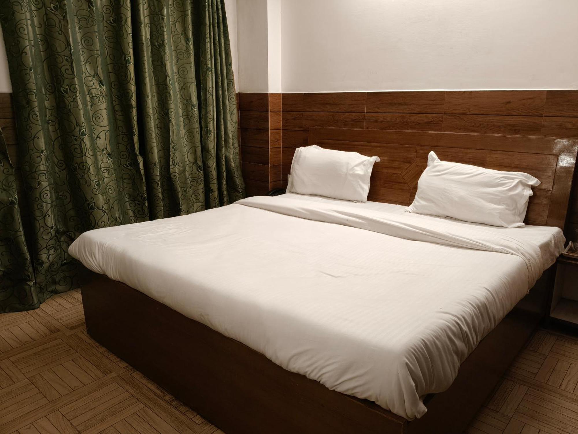 Hotel Kailash Residency Dehradun Exterior foto